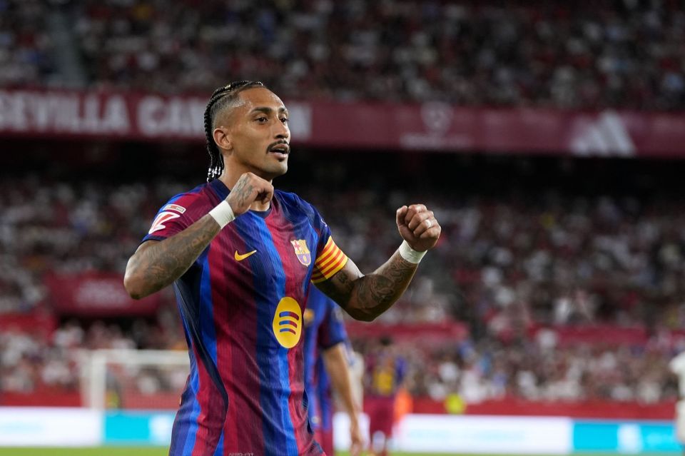 Anekkaaves Raphinha ge hattrick akaaeku Barca kuriyah 