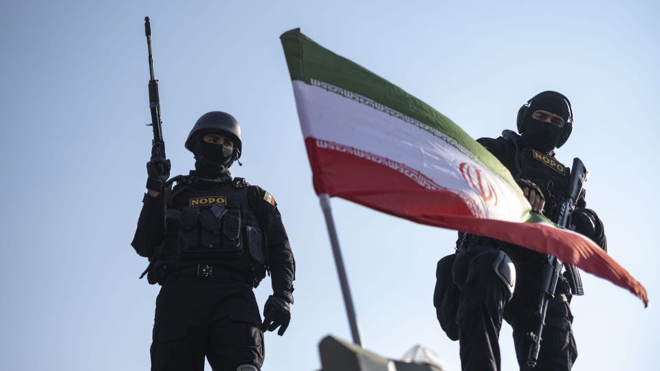 Iran gai thibi America rayyithun vaguthun e gaumun faiban angaifi
