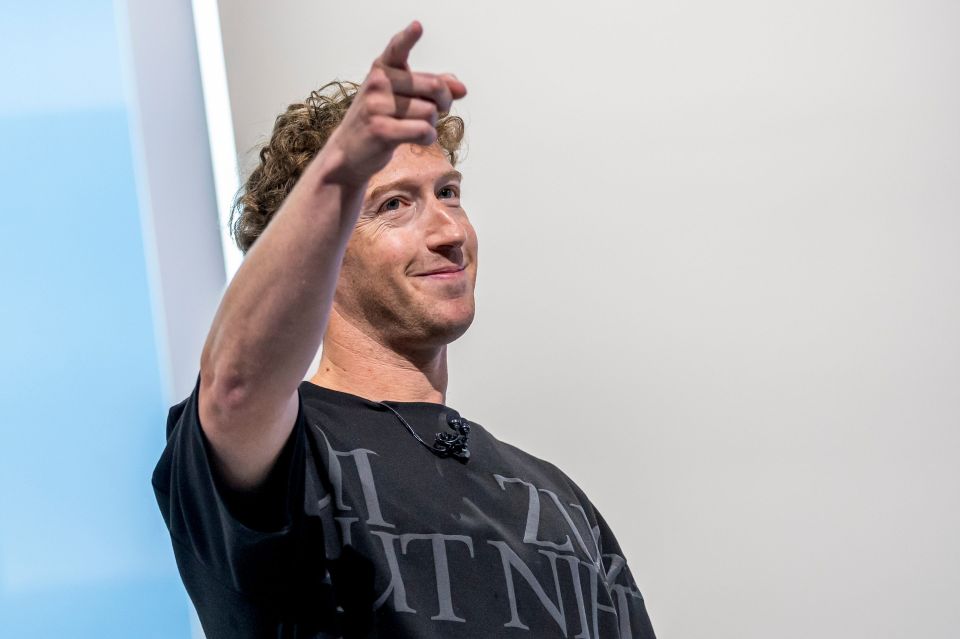 Mark Zuckerberg ge milkiyyathah 25 billion dollar ithuruvejje