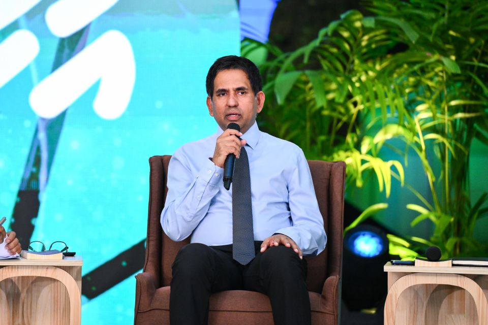 Muvazaffunaai dharivaruna haasa bus dhathuru thakei fashanee