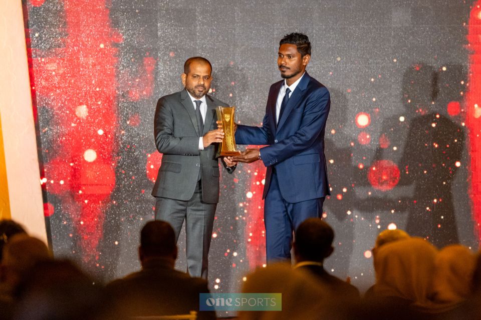 FAM Award: emme molhu futsal kulhuntheriyakah Immi 