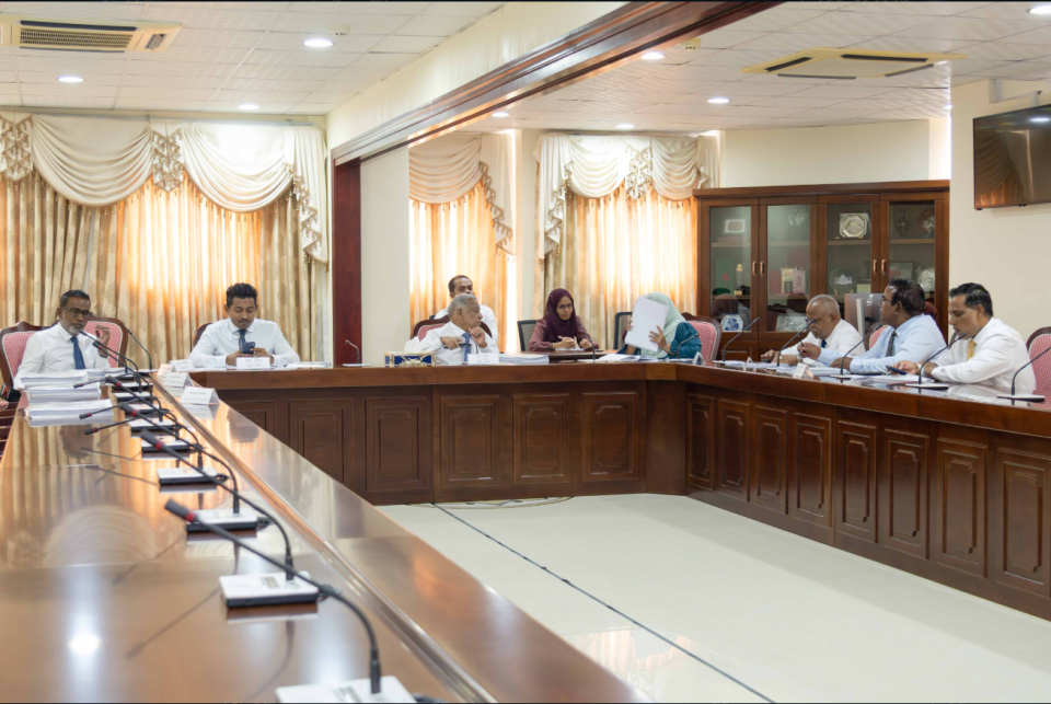 Audit ofeehun hushahelhi 133.5 Million Rufiyaage budget dheyn committee in faaskohffi 