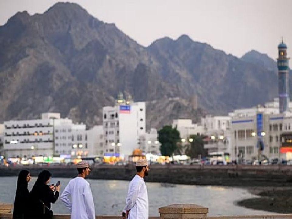 Muscat gai aailaathakaa eku aailaain beyru hushashibai meehun ulhun manaakoffi