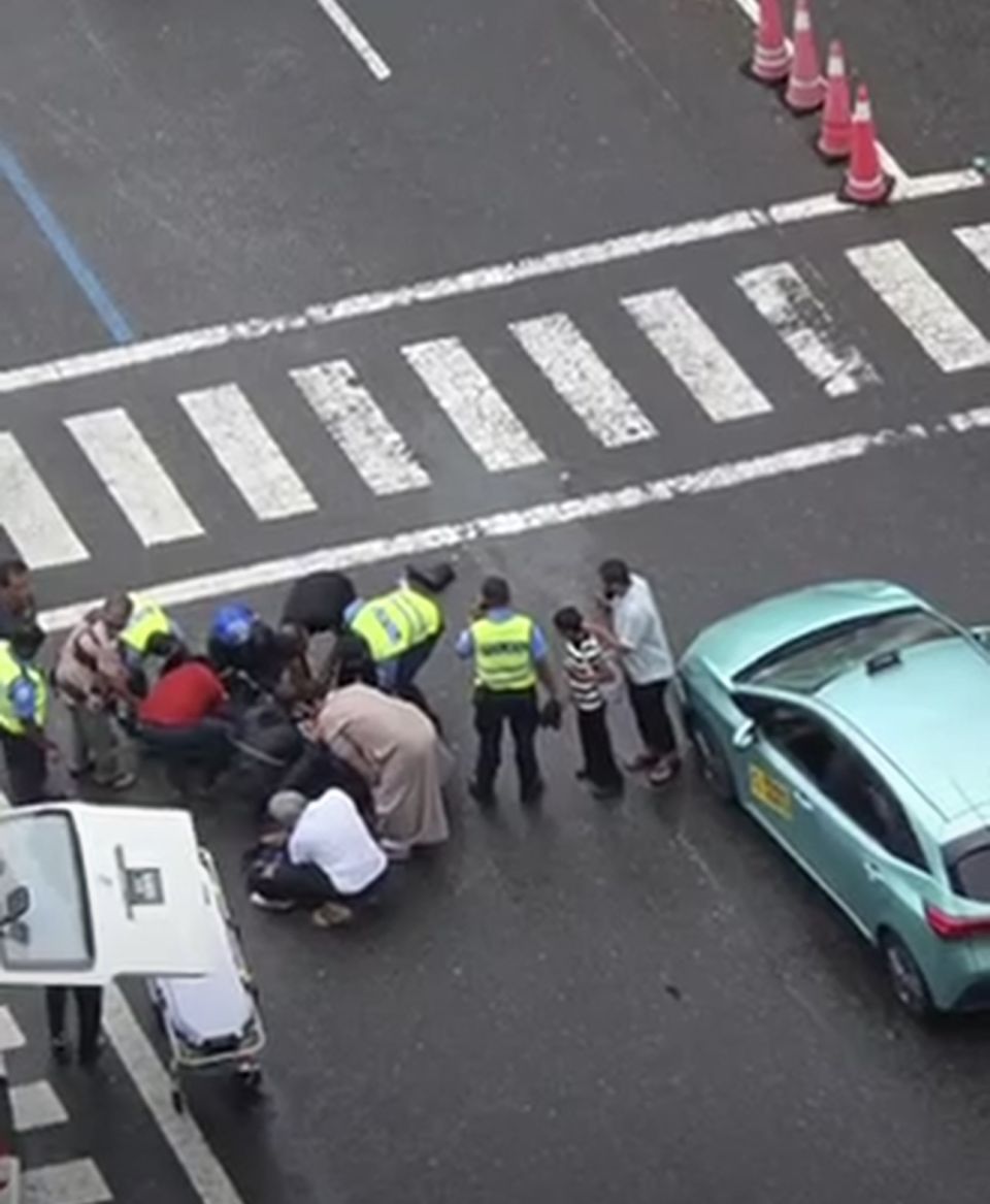 Fuluhun dhuvvi saikaleh accidentve 2 fuluhakah aniyaa vejje