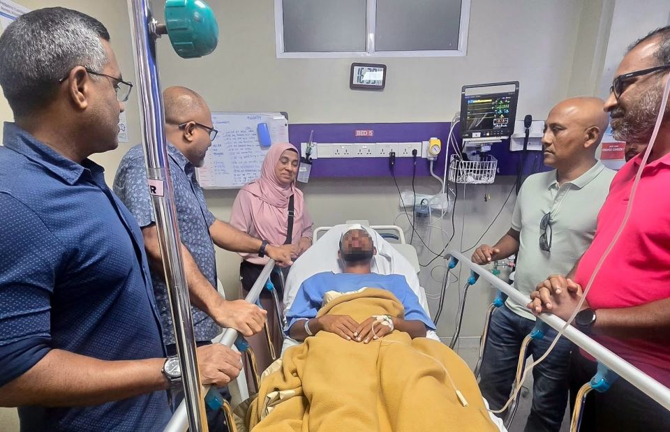 Aniyaavi fulus officer ge haalu ballavailavvai, Ihsaan hiyvaru dhevvaifi 