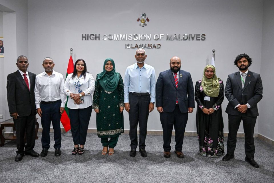Pakistan gai huhna Raajjeyge High commission ah Raees ziyaarai kurahvaifi 