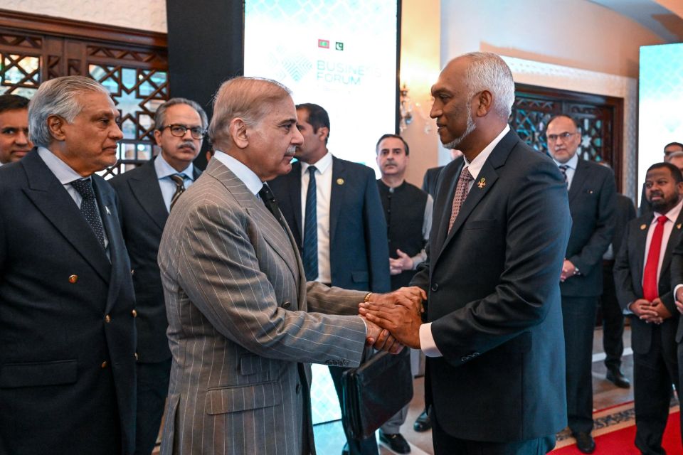 Raajje aai Pakistan aa dhemedhu seedhaa dhathurutha fashan Shehbaz  angaifi