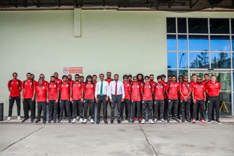 Buru ge captain Hamdhaan ves himanaigen gaumee team Indonesia ah 