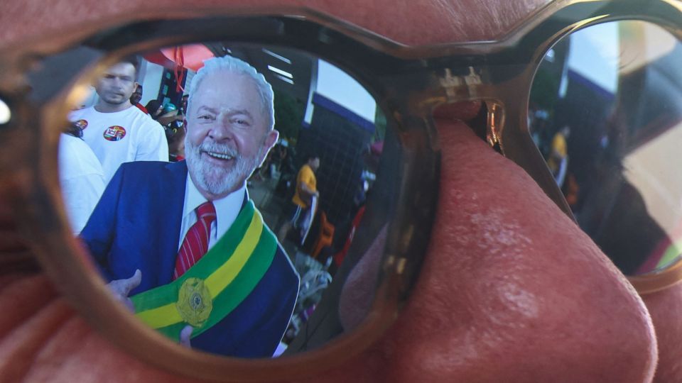 Brazil ge inthihaab kaamiyaabukuravvai Lula ah hatharuvana dhaureh