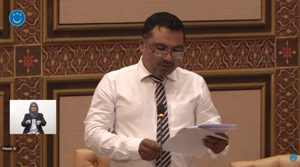 Beyruge tour operators athun nagaa tax uvaalaa bill balaigane mulhi majilis committee ah