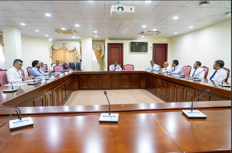 Iuthiraazukuraa adhadhu ge 100 percent dhekkumaa gulhey bill hiyaalah hulhuvaalaifi