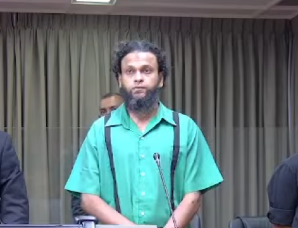 Dhashu court ge hukum thanfeezu koh nimunu dhuvahu, kuh shaabithu nuvaa kamah hukumeh