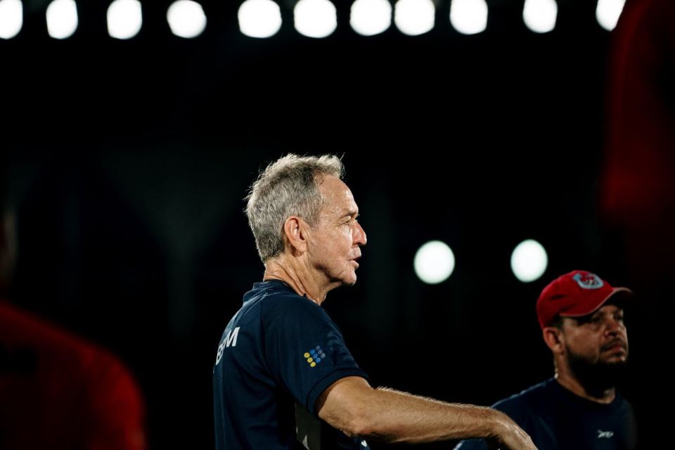 Bangladesh coach edhenee pressure kudakohdheyn: ''Kulhuntherinnakee robot inneh noon'' 