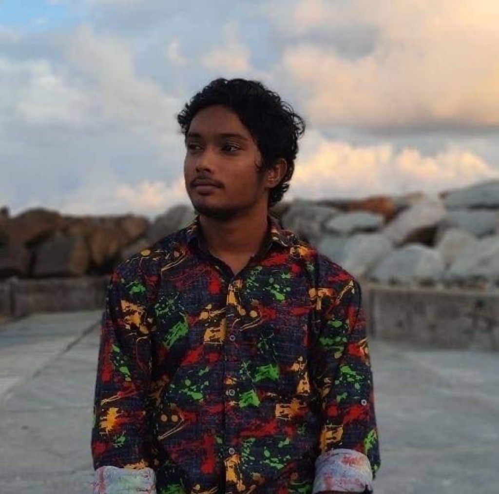Fuvahmulakugai dive kuranikoh haalu dheravi Mahmood ithuru faruvaa ah India ah