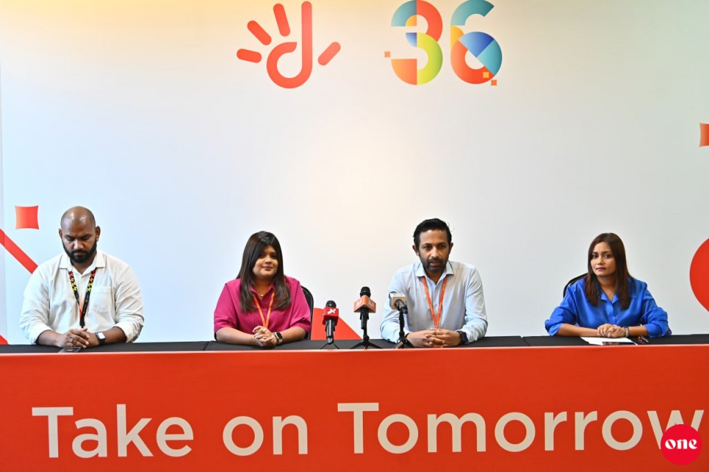 Dhiraagu ge aharee dhuvahaa gulhigen aguhuri offer thakeh, konme dhuvahaku iphone 16 eh