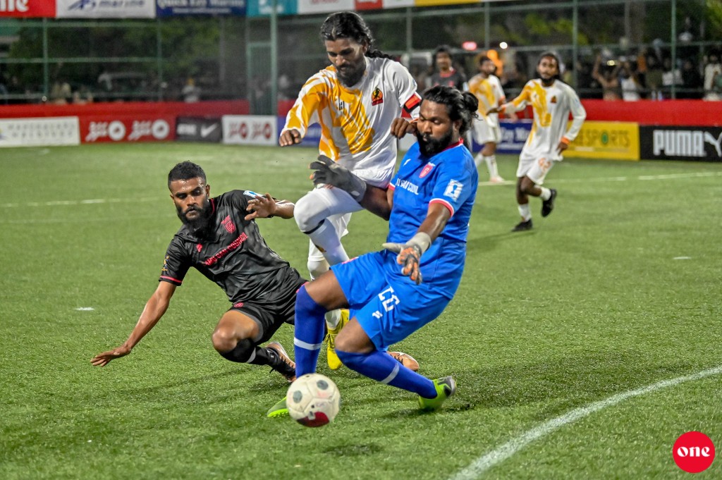 One photo: Golden futsal challenge ge atoll burugai rey kulhunu match thah