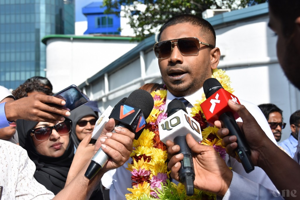 Minister Mahloof resumes office following suspension