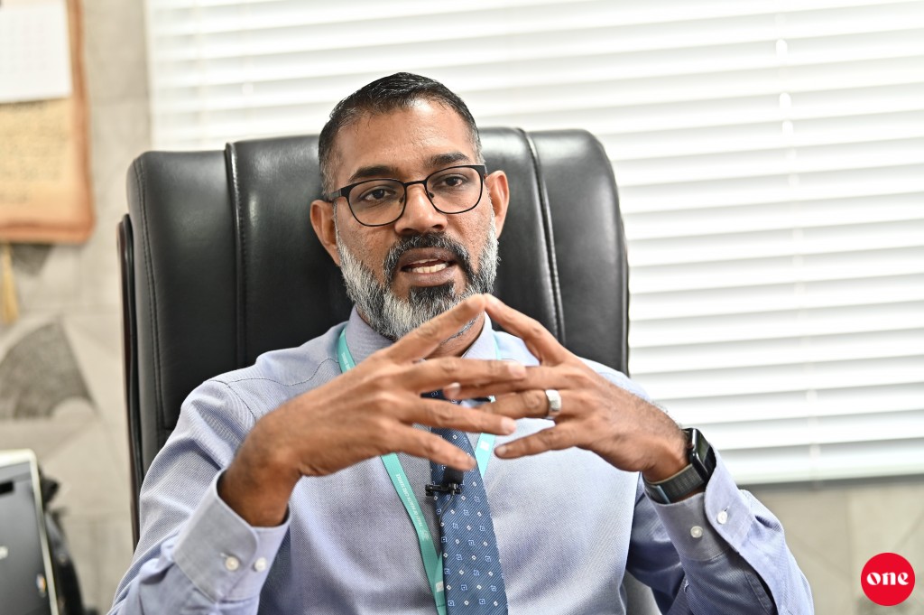 Beys genna kunfuneege chairman ge magaamah Haleem ayyan kuravvaifi