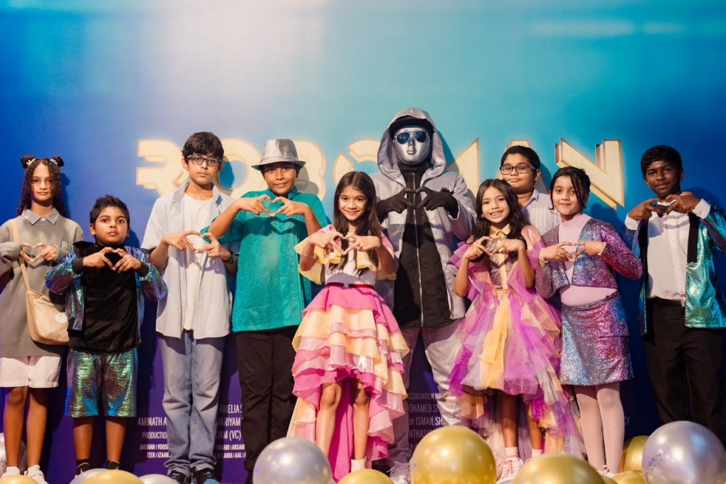 Roboman-The Movie: Mifahun ufehdhi emme creative film, Mujuthama ah dhinee haassa message eh!