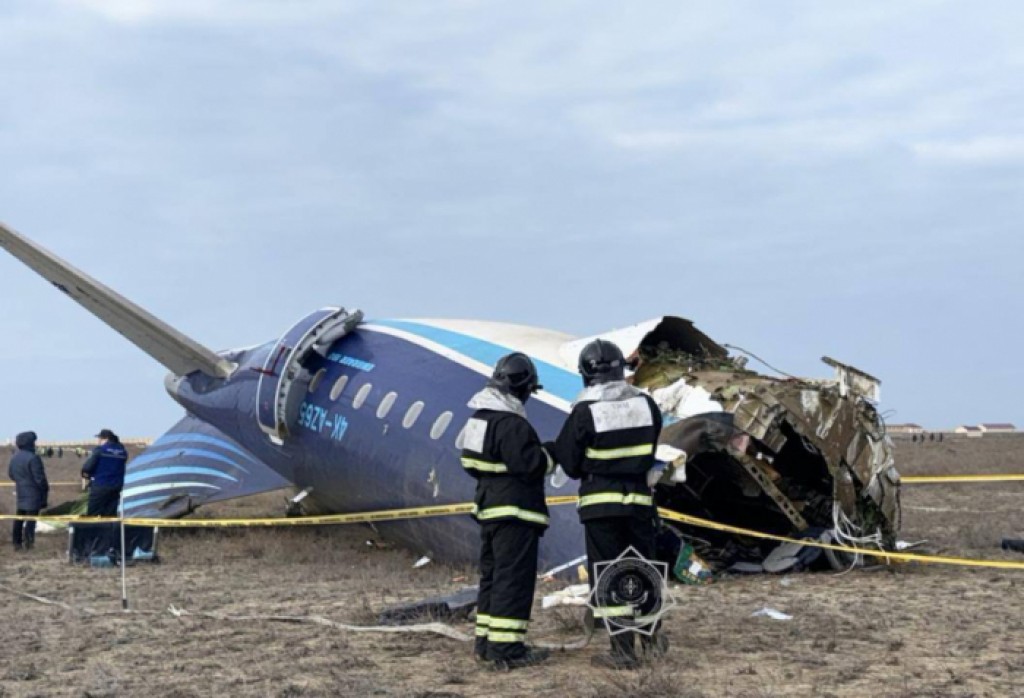 Azerbaijan ge flight vettunu haadhisaa aa gulhigen Putin maafah edhivadaigenfi