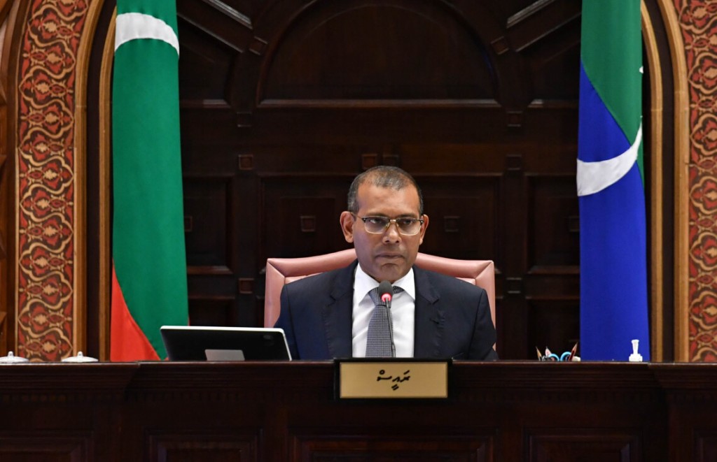 Gavaaidhaa hilaafah ulhey bidheyseen fonuvaaleveyne gotheh evves gaumakah fenifaeh nei: Majlis Raees