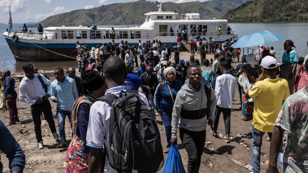 Congo gai boat eh bandun jahai 52 meehun maruvehjje