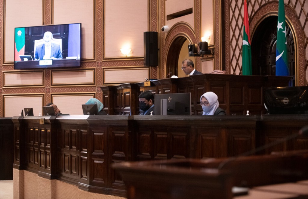 Dhaulathuge budget ge kurin auditor general ge  budget faaskuranee supreme audit gai himeneythee: Majlis Raees