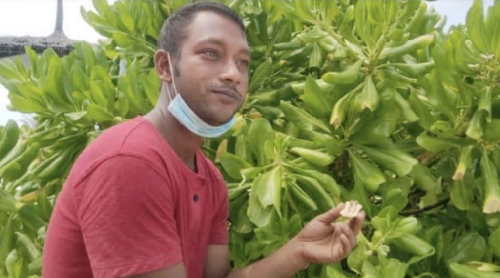 Tour guide eh kamah bune fathuruveriyehge athun vakkan kuri meehaku hoadhanee