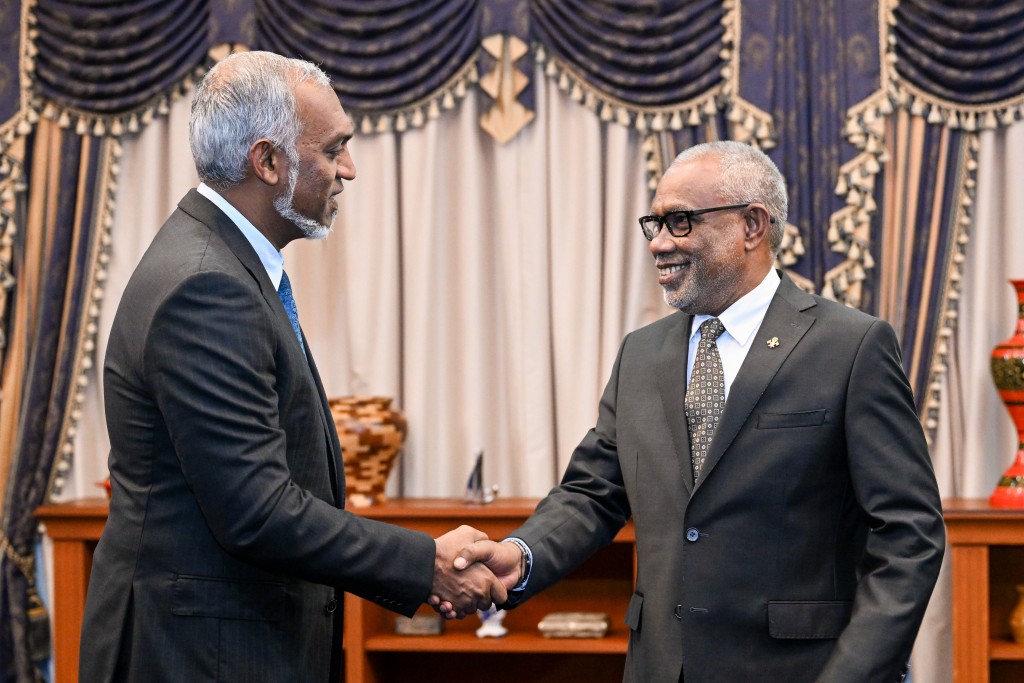 Raees Muizz ah ticket dheyn maa kurin reyvin, ekan kuree alhugandah Raees Yameen engeythee: Abdul Raheem