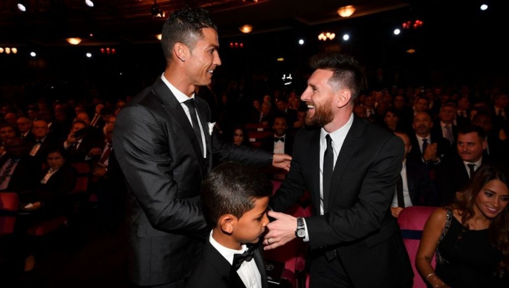 Ballon d'Or ah vaadha kuraa list iulaanu koffi, Messi aai Ronaldo nuhimeney