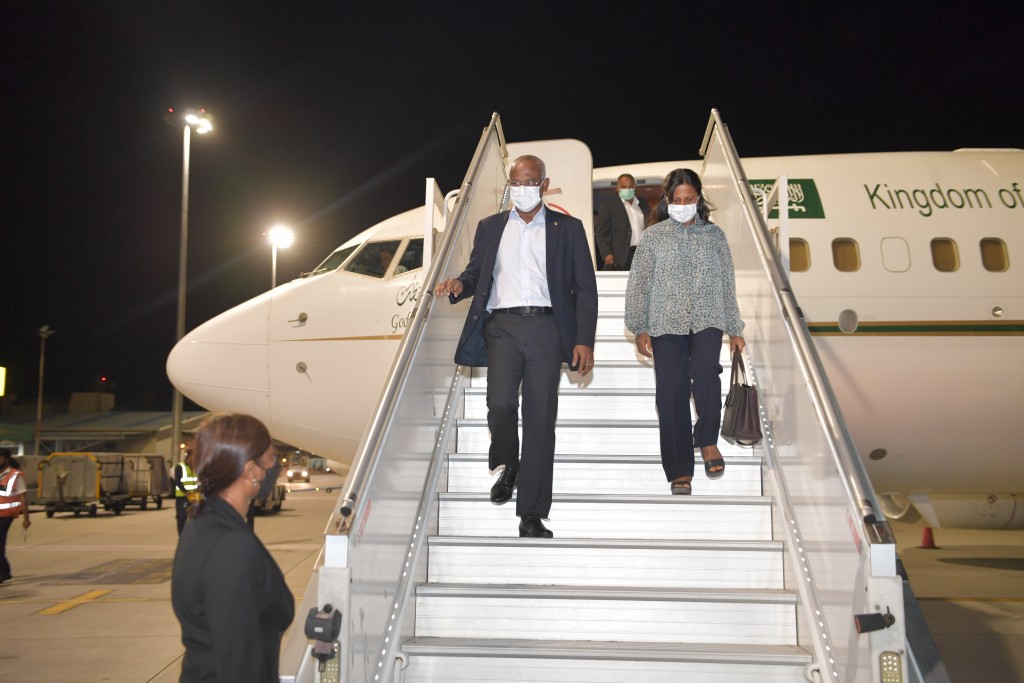 Hajju ge alhukamah fahu Raees ge dhekanbalun Male' vadaigenfi