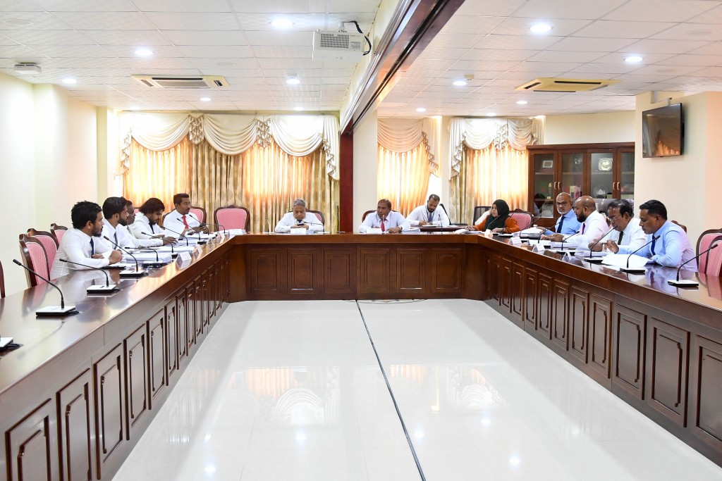 Ventilator massala UAE ge fuluhunnah hushahalhaigen thahugeegu kuran PG ah engumah committee inn faaskoffi