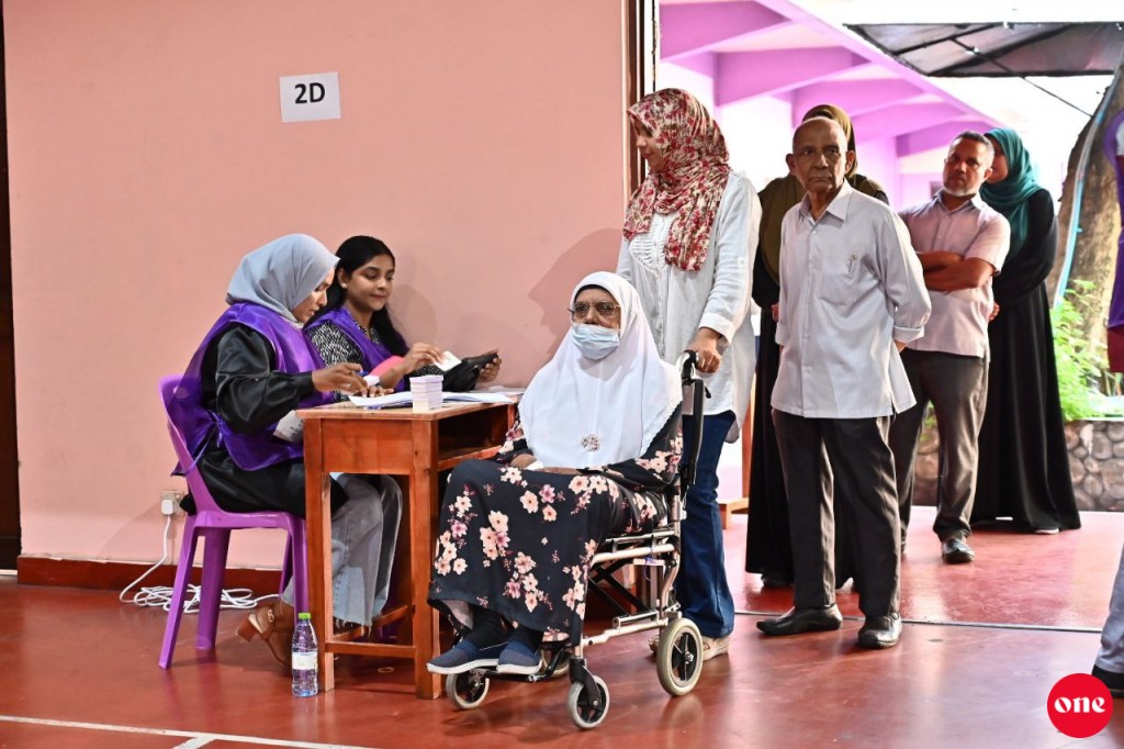 4600 meehunge vote ge sirrukan gelleythee alun registry vaan furusathu dheefi