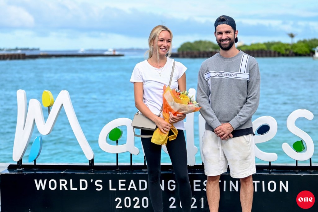 Maldives welcomes one millionth tourist for the year