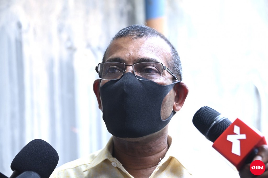 Nasheedves vidhaalhu vanee verikamuge nizaamu badhal kureveynee rayyithunge vote akun kamah