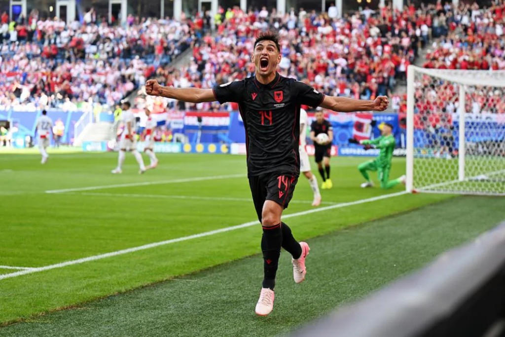 Albania joy in thriller as Croatia's golden era on brink