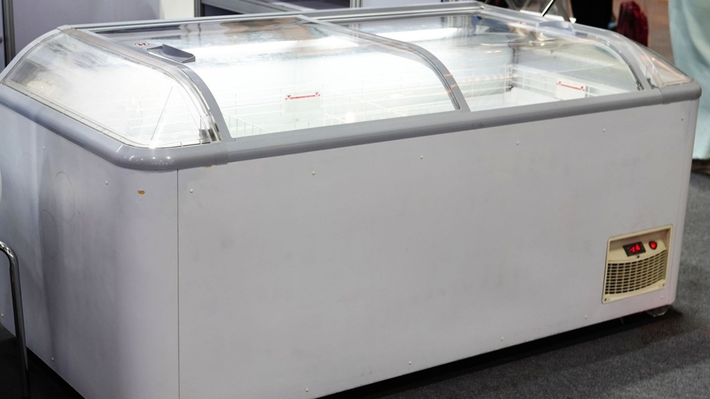 Fuluhunnah filan freezer akah erunu meehaku thaashive maruvehjje