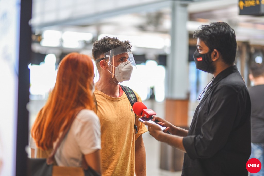 Our dream is Maldives, wanted to travel to Maldives, 100 for safety: first tourists