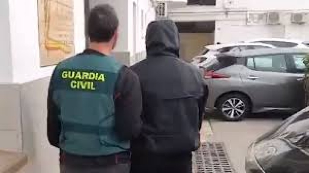 WhatsApp beynun kohggen scam jehssi bayaku Spain in hayyarukohffi