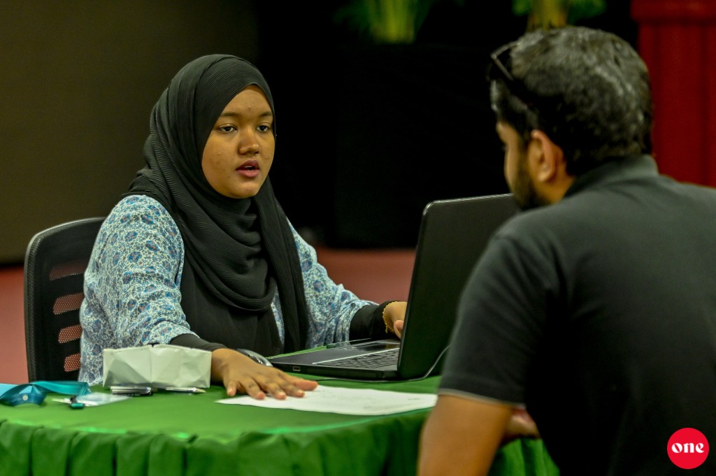 Zakaat fund inn midhiya mahu enme bodu haradheh beysfaruvaa ah, jumula 1.6 million rufiyaa