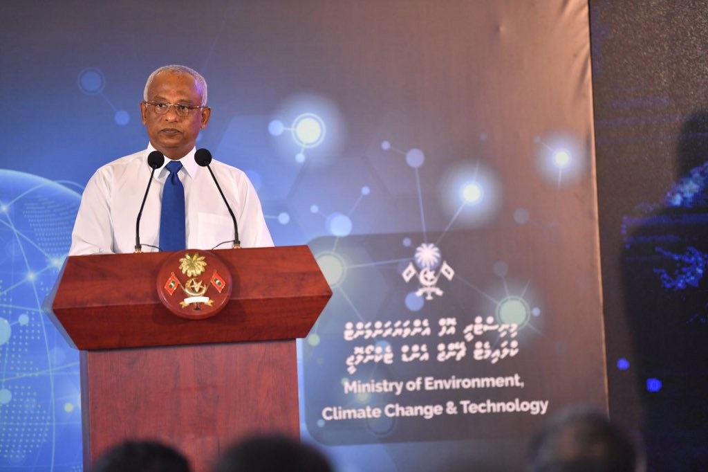Rayyithunge zaathee mauloomaathu himaayaiy koddheyne bill eh annanee farumaa kuramun: Raees