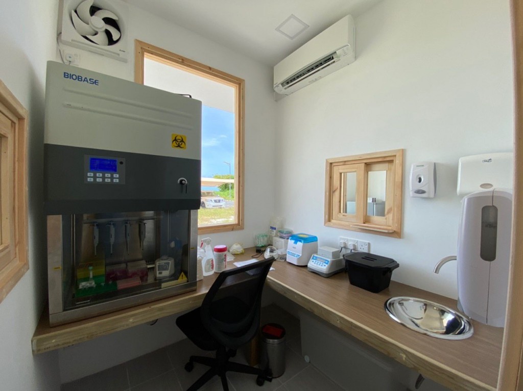 Maafaru ge Covid ah test kurevey lab ge masahkaiy nimi beynun kuran thayyaaru vejje