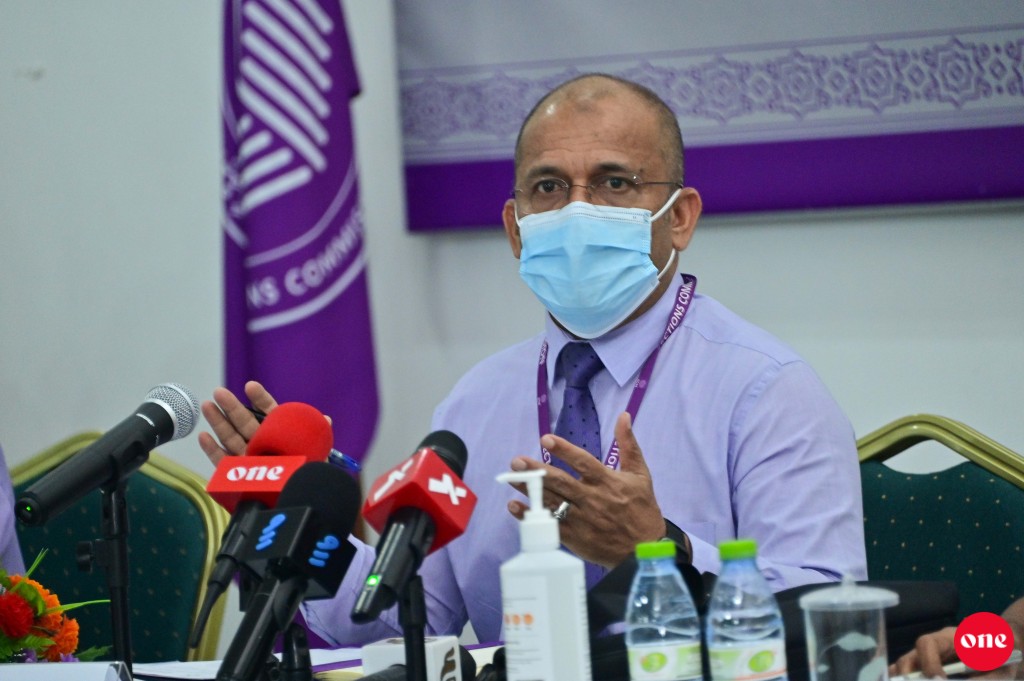 Dhuvaalaku 25 varakah candidates dhanee nan nagan hushahalhamun: Shareef