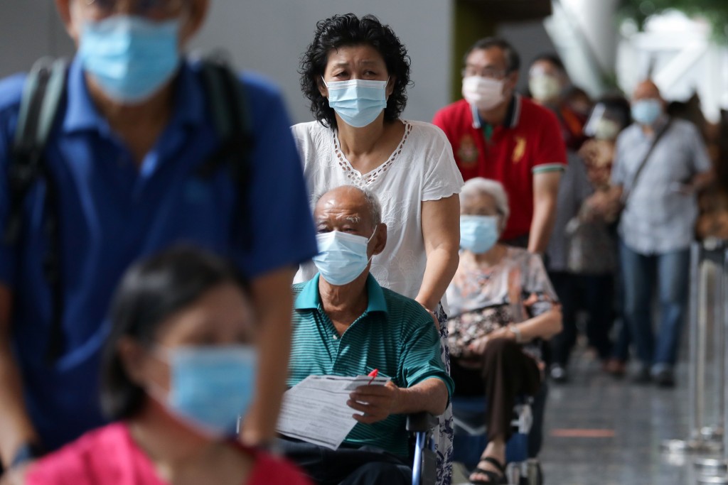 Malaysia pauses transition to COVID-19 endemic phase over new Omicron variant