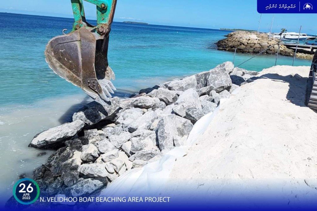 MTCC commences revetment work on boat beaching area in N. Velidhoo