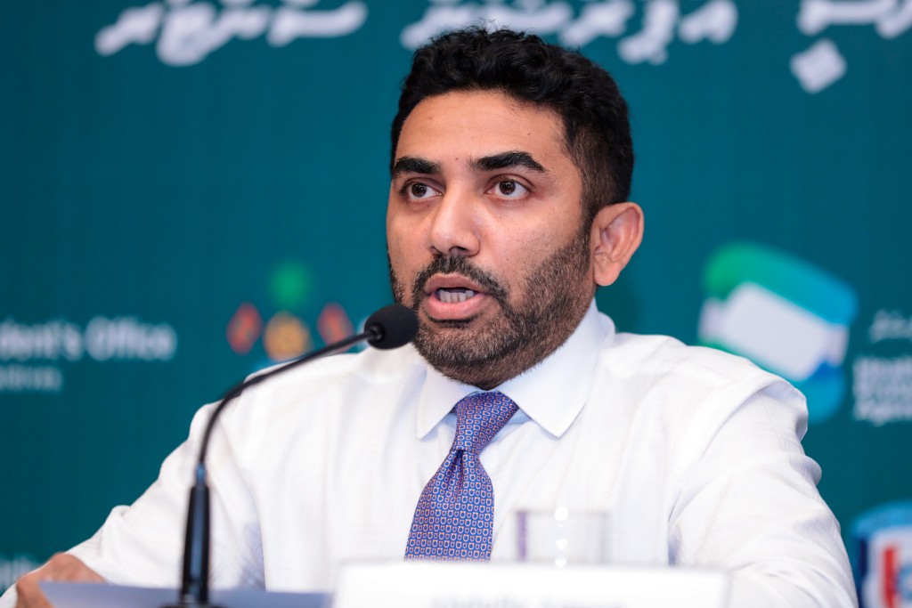 Covid ge case thah ithuruvaa nama anna mahu school thah nuhulhuvaane: Minister Ameen
