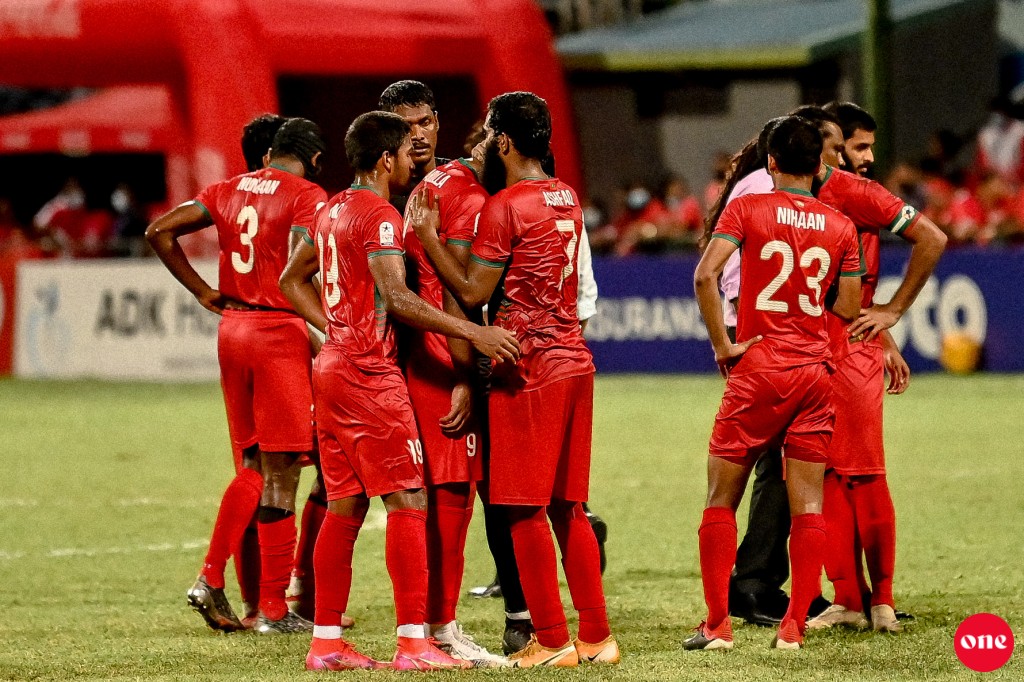 Football fail ve joke akah vee handhaan nahthaalaigen nuvaane, mulhi system overhaul koh hallu kuran jehey