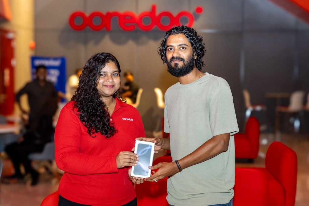 Ooredoo in iphone 16 ah pre-order kuri customers ah haftha eh therey phone havaalu koffi