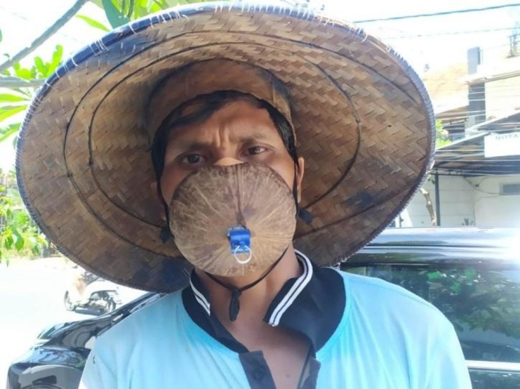 Indonesia ge mi meehaa ulhenee naashi mask alhaigen, fuluhun engee pushup hadhan