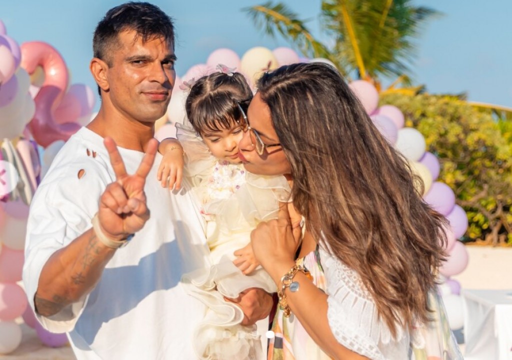 Bipasha aai Karan ge dhe aharuge dharifulhuge ufandhuvas Rahjjeygai faahaga kohffi